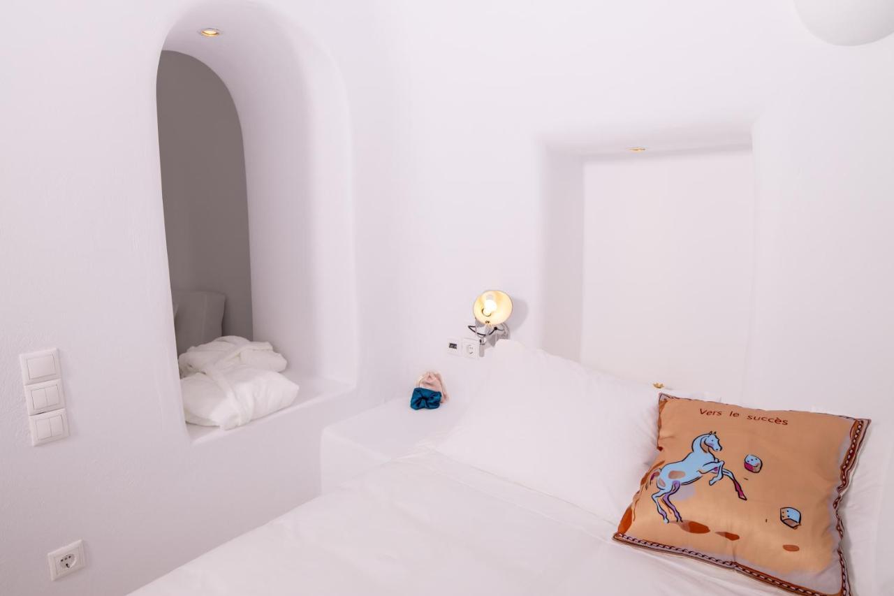 אויה Aristos Life Luxury Cave Villas מראה חיצוני תמונה