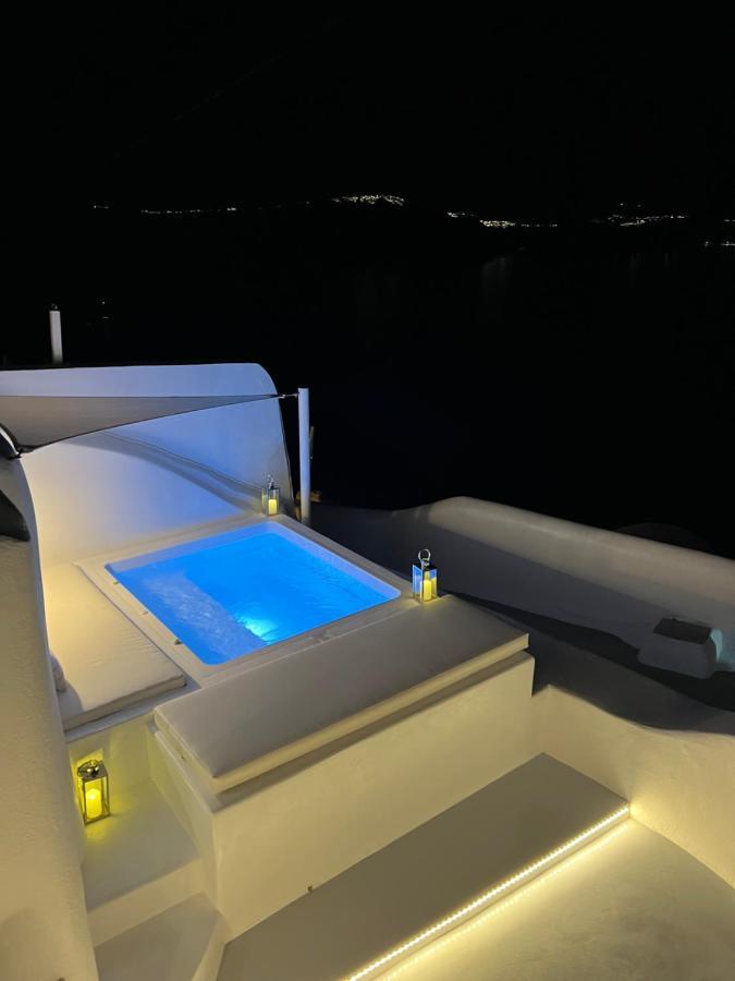 אויה Aristos Life Luxury Cave Villas מראה חיצוני תמונה